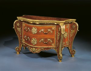 Commode bombe George III, c.1760-65